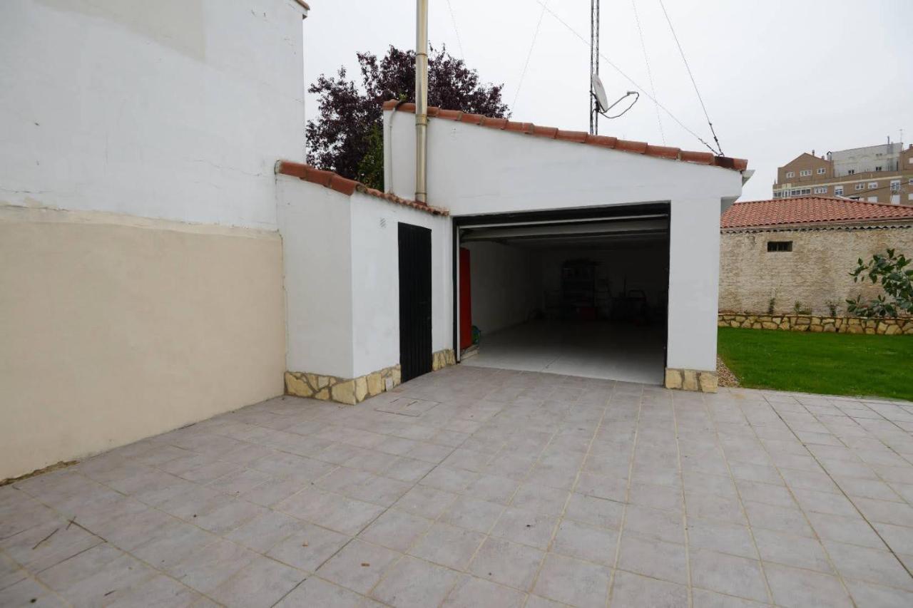 Housing Leon Casa Con Jardin 빌라 외부 사진