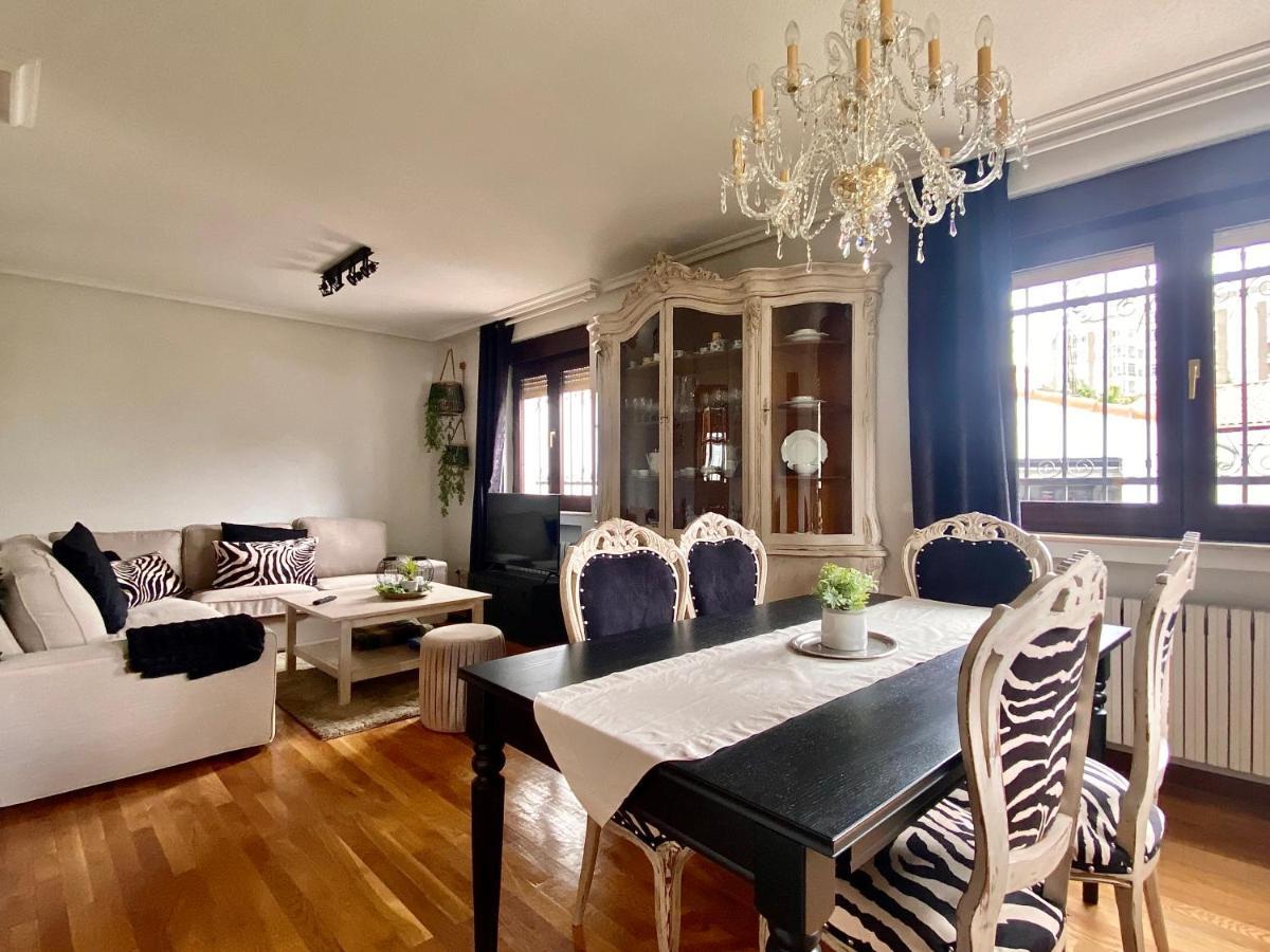 Housing Leon Casa Con Jardin 빌라 외부 사진
