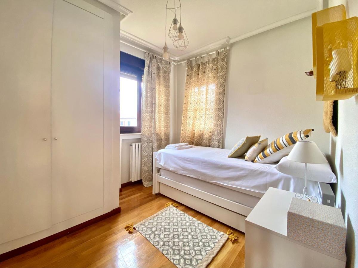 Housing Leon Casa Con Jardin 빌라 외부 사진